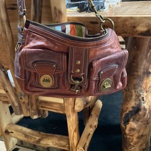 Vintage leather coach bag, beautiful